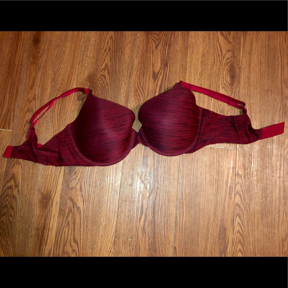 Woman’s Victoria Secret Bra